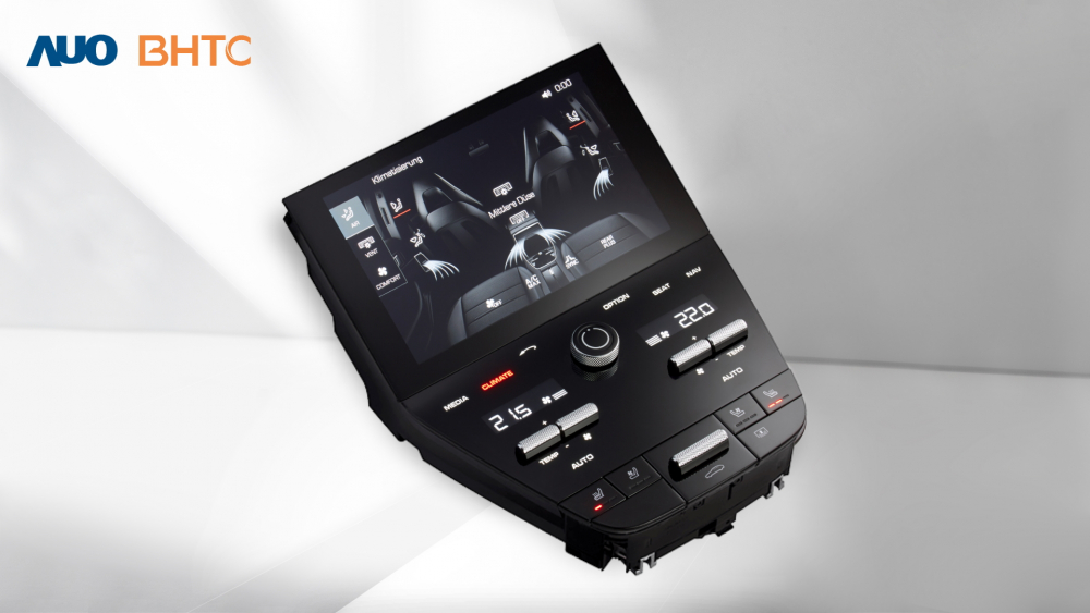 作為友達新生力軍，BHTC所展示的中央與後座鞍部的Display HMI產品，可處理多區恆溫控制、顯示畫面，呈現仿真3D車室分區；以力傳感技術精準傳遞觸感，並結合音量及震動反饋，防止意外啟動，提供使用者自然流暢、直觀且輕鬆駕馭的舒適介面