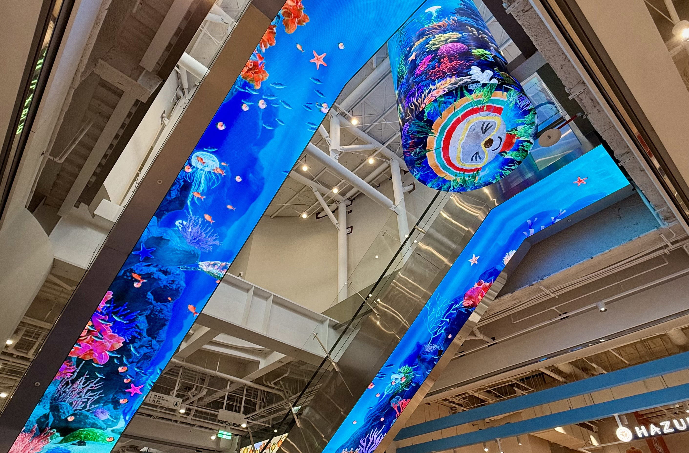 達擎與傑可達整合先進顯示技術與軟硬體應用服務，提供一系列大型LED顯示解決方案，為全新改裝開幕的「清水服務區」佈局嶄新視覺體驗。